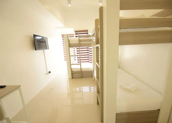 Eon Centennial Soho Hotel 3*