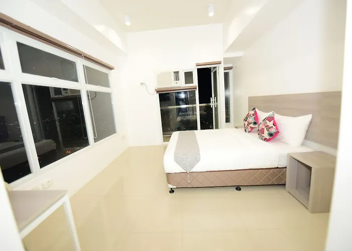 Eon Centennial Soho 3* Cebu