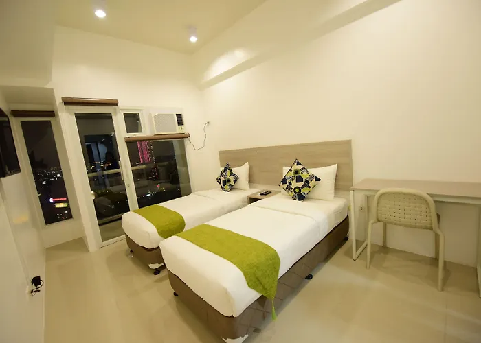 Eon Centennial Soho Hotel 3*